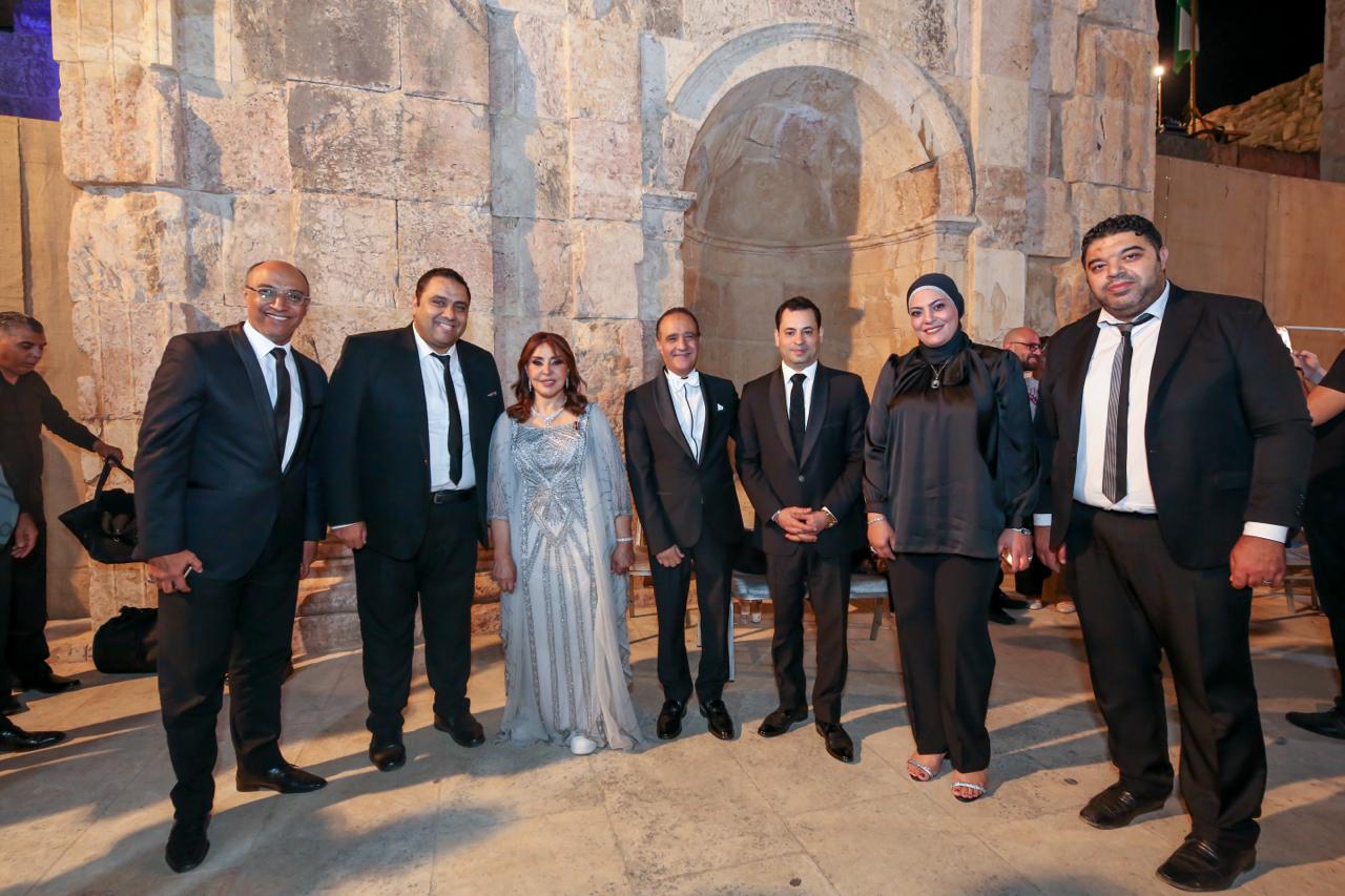 صورة حول : عفاف راضي لأول مرة في جرش تغني "قد عشقتُ القدس" وتقدم اجمل أغانيها عفاف راضي لأول مرة في جرش تغني "قد عشقتُ القدس" وتقدم اجمل أغانيها