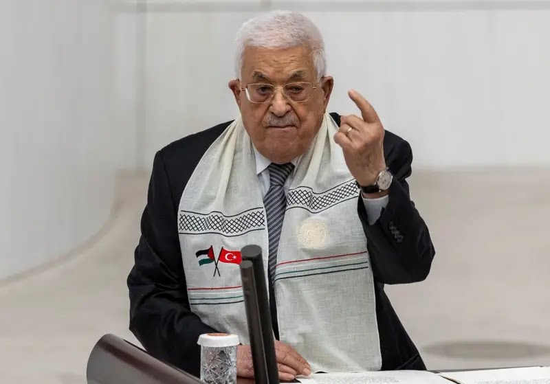 صورة حول : بالفيديو... عباس يقرر التوجه إلى غزة لوقف العدوان الإسرائيلي بالفيديو... عباس يقرر التوجه إلى غزة لوقف العدوان الإسرائيلي