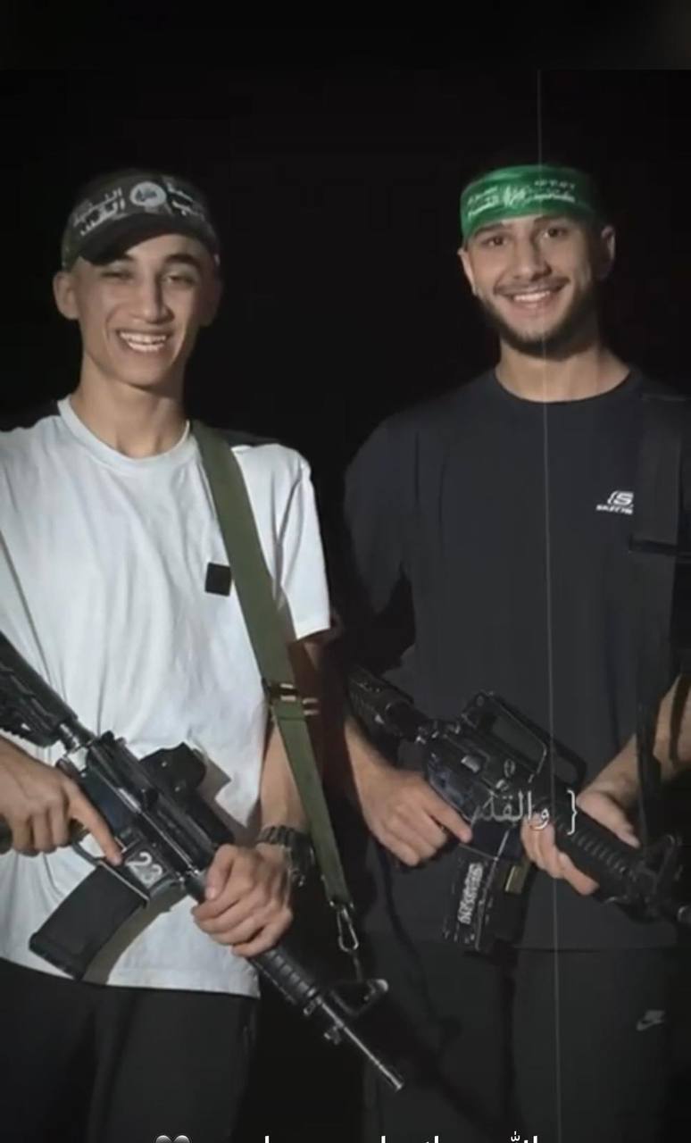 صورة حول : استشهاد فلسطينيين و إصابة آخرين في قصف طائرة مسيرة لمخيم بلاطة في نابلس (فيديو) استشهاد فلسطينيين و إصابة آخرين في قصف طائرة مسيرة لمخيم بلاطة في نابلس (فيديو)