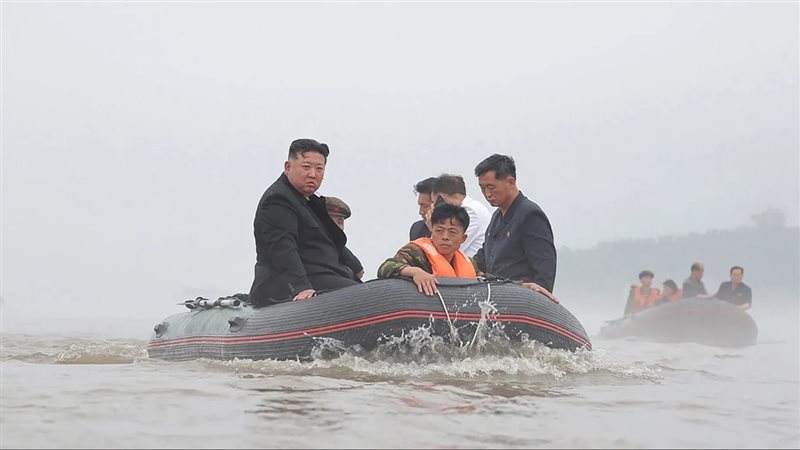 صورة حول : زعيم كوريا الشمالية يرفض عرض بوتين. تفاصيل أكثر زعيم كوريا الشمالية يرفض ما تم اقتراحه من قبل الرئيس الروسي فلاديمير بوتين.