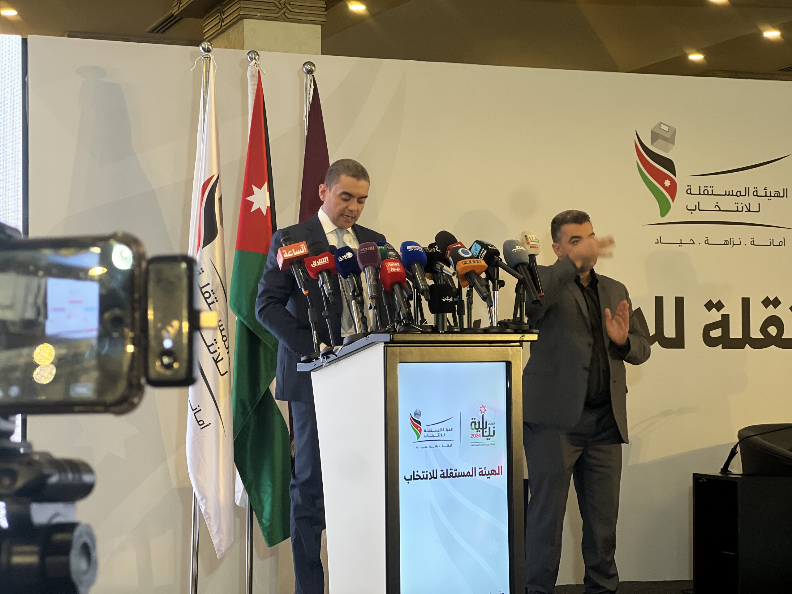 عاجل| الرواشدة: إحالة 34 مخالفة للادعاء واستبدال لجان انتخابية بسبب خروقات