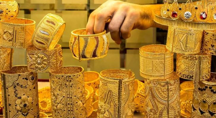 صورة حول : انخفاض ملحوظ في أسعار الذهب بالأردن ضمن التسعيرة الثانية انخفاض ملحوظ في أسعار الذهب بالأردن ضمن التسعيرة الثانية