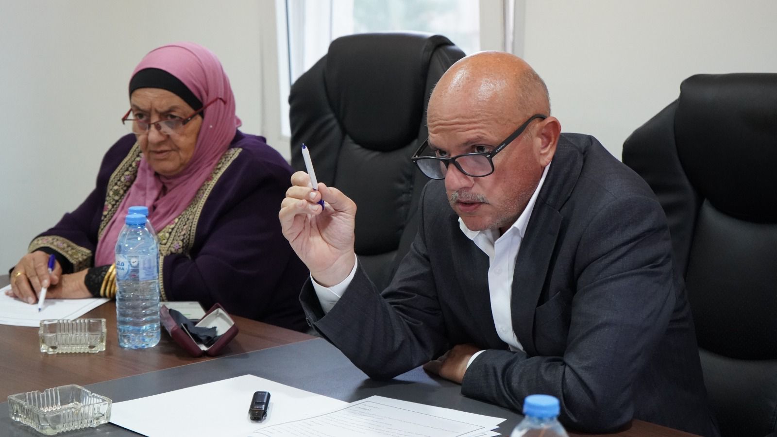 صورة حول : كتلة "حزب إرادة" النيابية تعقد إجتماعها الأسبوعي الثاني وتتوافق على نظامها الأساسي كتلة "حزب إرادة" النيابية تعقد إجتماعها الأسبوعي الثاني وتتوافق على نظامها الأساسي