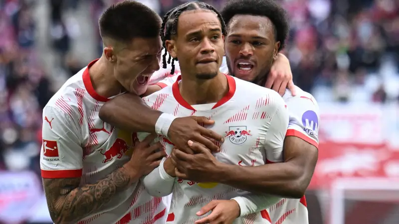 صورة حول : لايبزيغ يتربع على الصدارة بفوز 2-0 على ماينز لايبزيغ يتربع على الصدارة بفوز 2-0 على ماينز