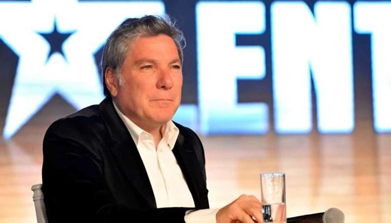 صورة حول : علي جابر في غيبوبة و نجله يوضح حالته الصحية علي جابر في غيبوبة و نجله يوضح حالته الصحية