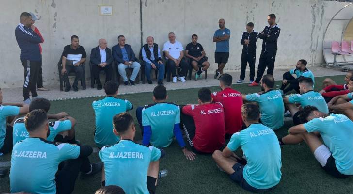 صورة حول : نبيل التلي يشيد بأداء الفريق ويحث اللاعبين على الاستمرار في تقديم المزيد نبيل التلي يشيد بأداء الفريق ويحث اللاعبين على الاستمرار في تقديم المزيد