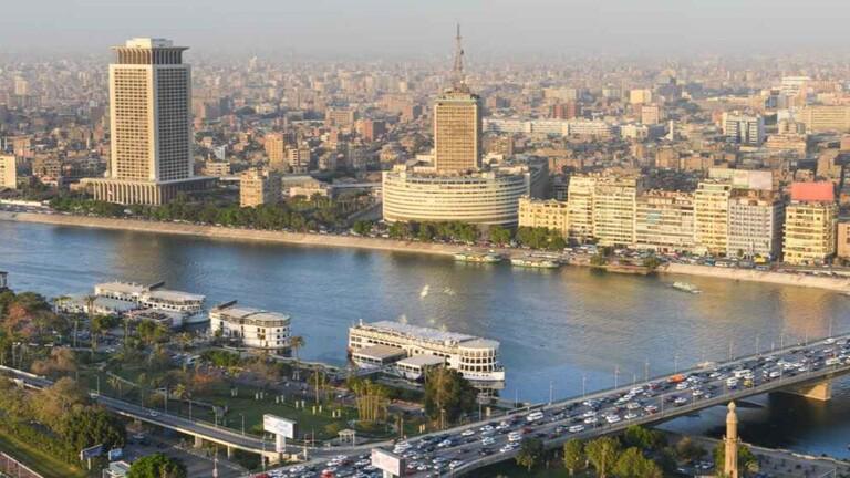 البنك المركزي المصري يطرح أذونات خزانة بقيمة 50 مليار