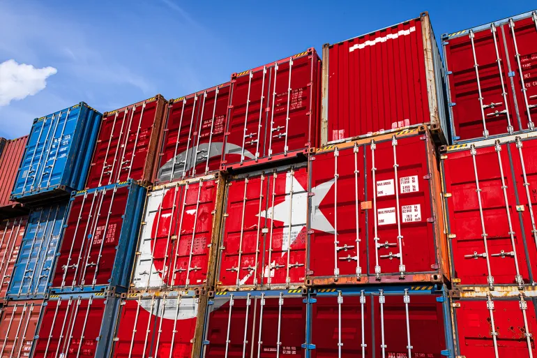 عاجل| "تركيا" تُجري تعديلات على قانون العمل لتعزيز تسجيل الأجانب