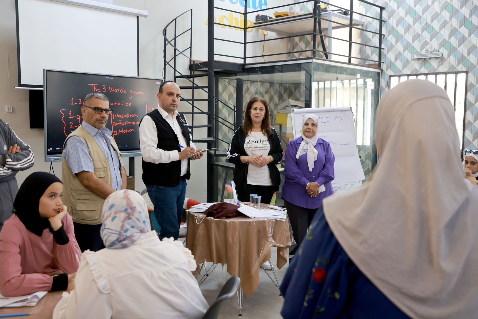 وزير الشباب يواصل زياراته الميدانية في محافظة عجلون