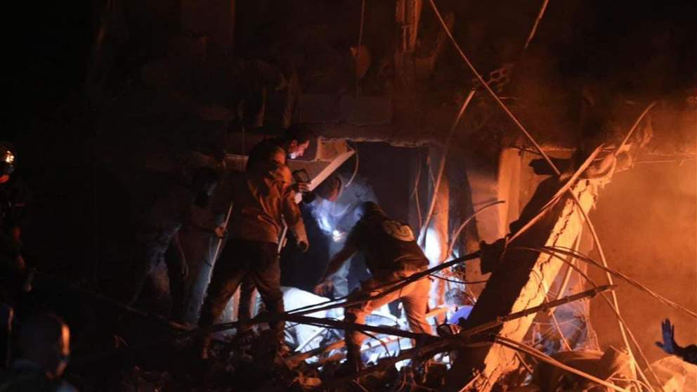 صورة حول : 13 شهيدًا و57 إصابة في غارة إسرائيلية على بيروت 13 شهيدًا و57 إصابة في غارة إسرائيلية على بيروت
