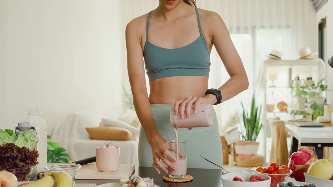 صورة حول : المراهقون ومكملات البروتين: المخاطر والدوافع المراهقون ومكملات البروتين: المخاطر والدوافع