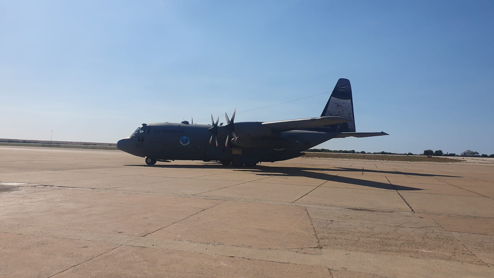 وصول طائرة مساعدات إغاثية من الأردن إلى لبنان