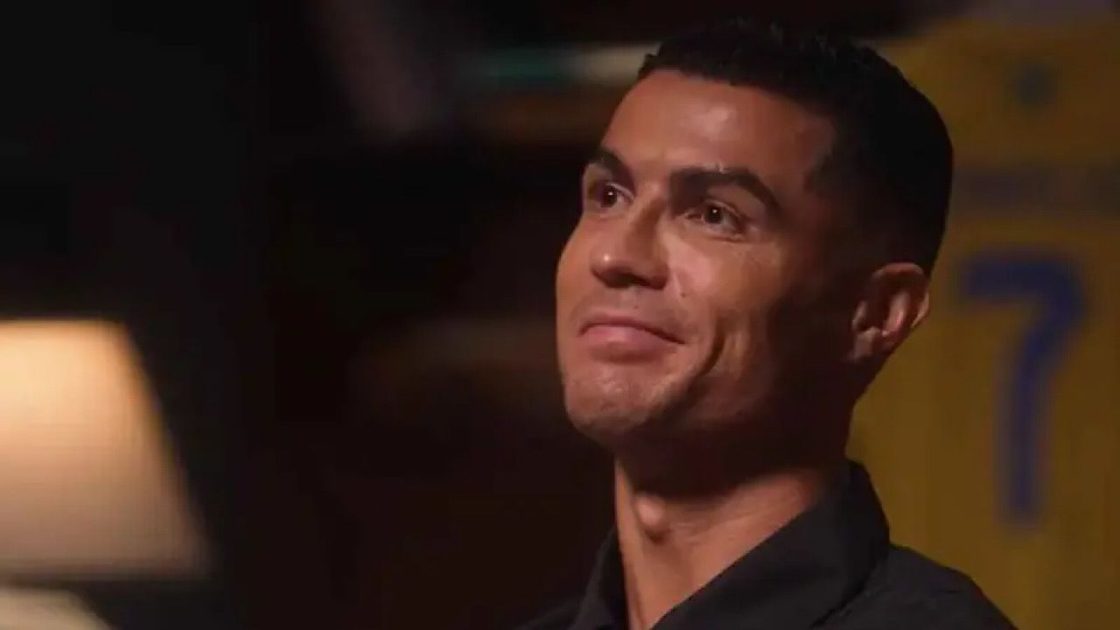 صورة حول : ما وجبة كرستيانو رونالدو المفضلة في السعودية ؟ (فيديو) ما وجبة كرستيانو رونالدو المفضلة في السعودية ؟ (فيديو)