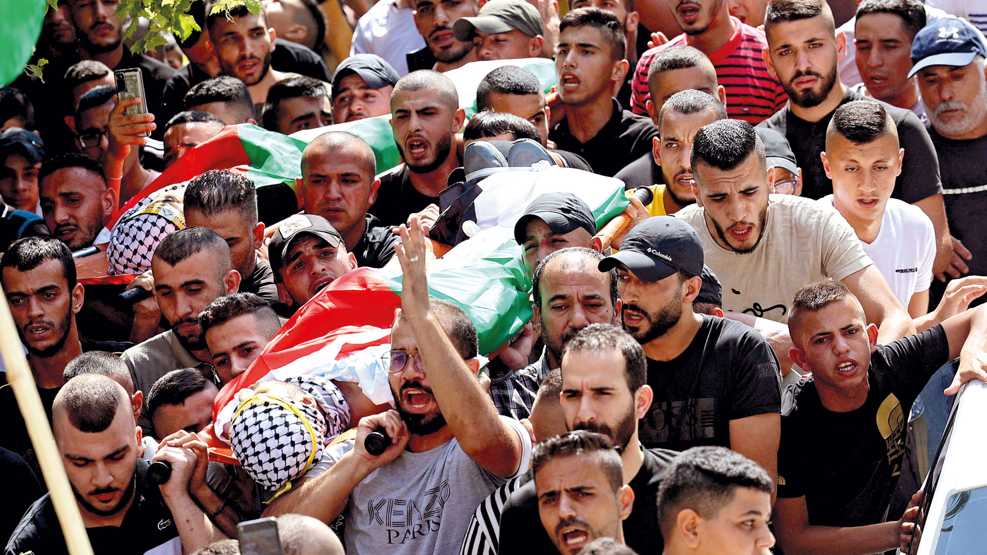 صورة حول : وزارة الصحة الفلسطينية تعلن عن استشهاد فلسطينيان في الضفة الغربية وزارة الصحة الفلسطينية تعلن عن استشهاد فلسطينيان في الضفة الغربية