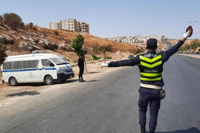 صورة حول : إدارة السير: 16 نقطة مرورية تتسبب بوقف العمل برخصة القيادة إدارة السير: 16 نقطة مرورية تتسبب بوقف العمل برخصة القيادة