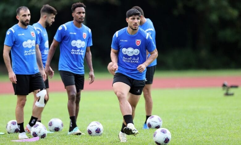 صورة حول : منتخب النشامى يبدأ تدريباته استعداداً لمباراتي العراق والكويت منتخب النشامى يبدأ تدريباته استعداداً لمباراتي العراق والكويت