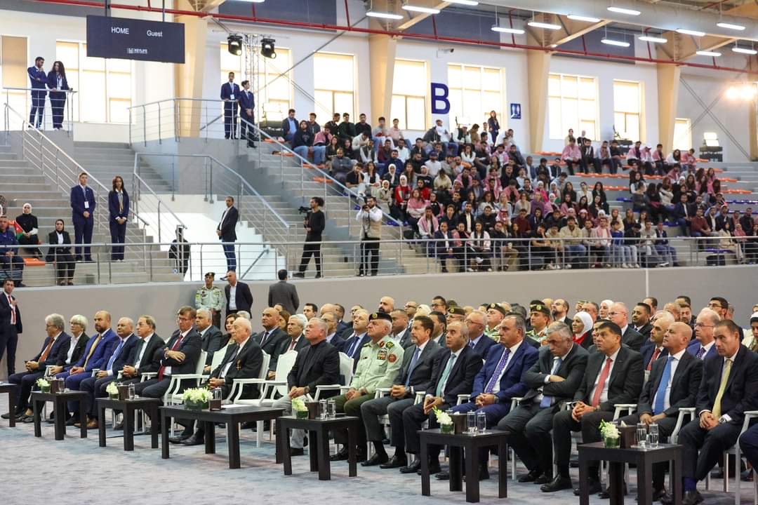 بالفيديو...الملك يفتتح مجمع التكنولوجيا والبحث والابتكار في الجامعة الألمانية الأردنية