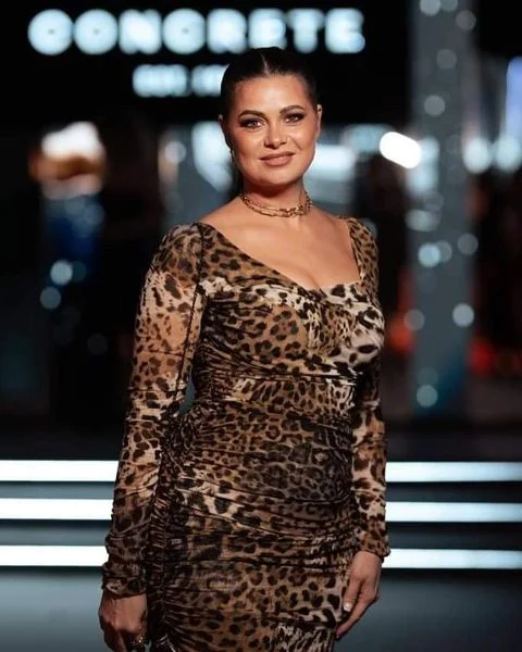 يسرا اللوزي تشعل السوشيال ميديا بالتايجر