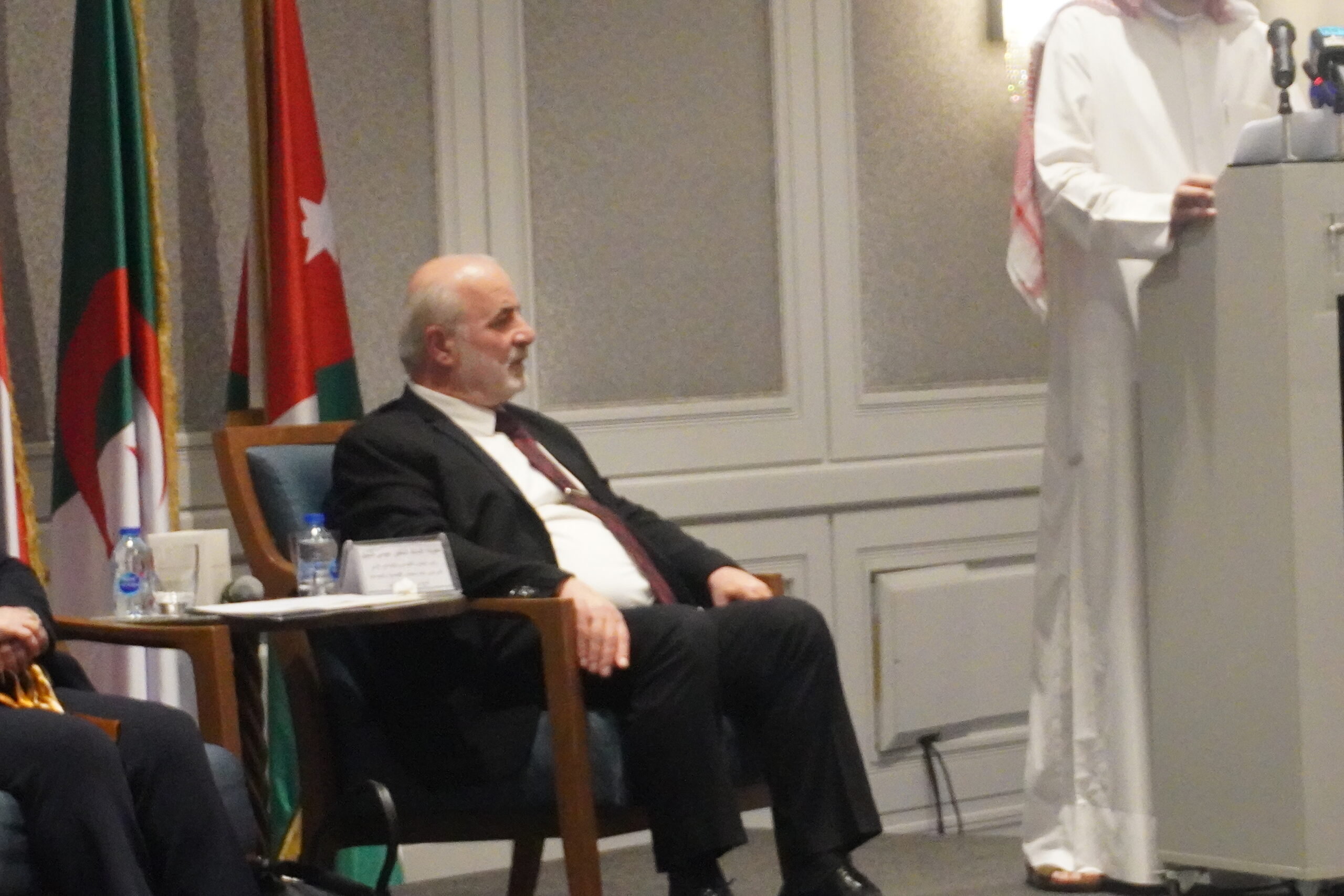 صورة حول : افتتاح الاجتماع السنوي لاتحاد المجالس الاقتصادية والاجتماعية العربية في عمان افتتاح الاجتماع السنوي لاتحاد المجالس الاقتصادية والاجتماعية العربية في عمان