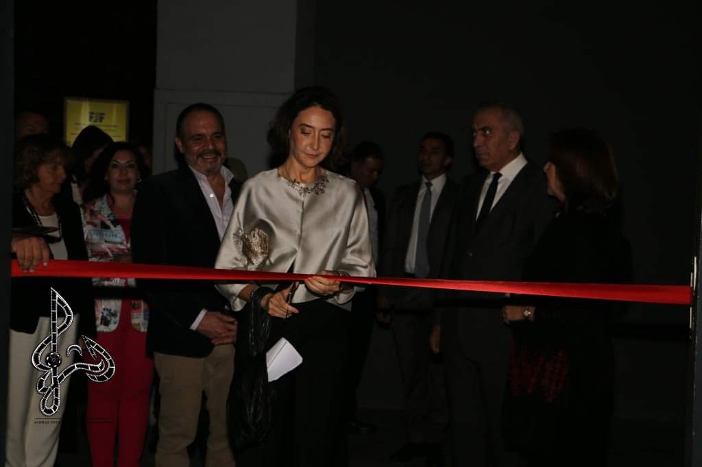 صورة حول : الأميرة ريم علي تفتتح معرض النجمات في جاليري رأس العين الأميرة ريم علي تفتتح معرض النجمات في جاليري رأس العين