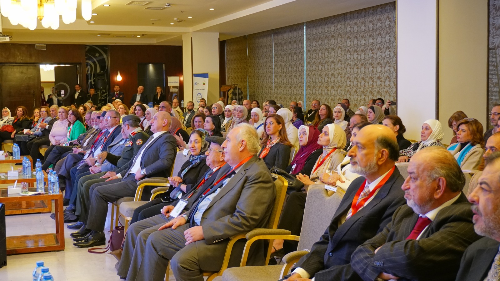 اشهار كتاب الاول في المنطقة.. المرأة والسكري نحو صحة أفضل أثناء الحمل