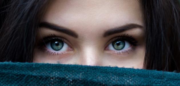 كيف تتعرف على شخصية المرأة من عيونها ؟