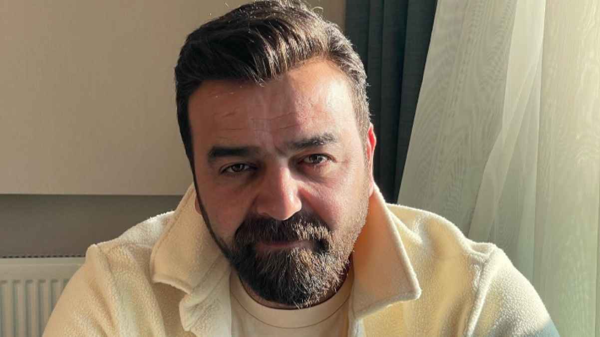 سامر المصري : سأعود إلى سـوريا قريباً جداً بس يرجع الطيران