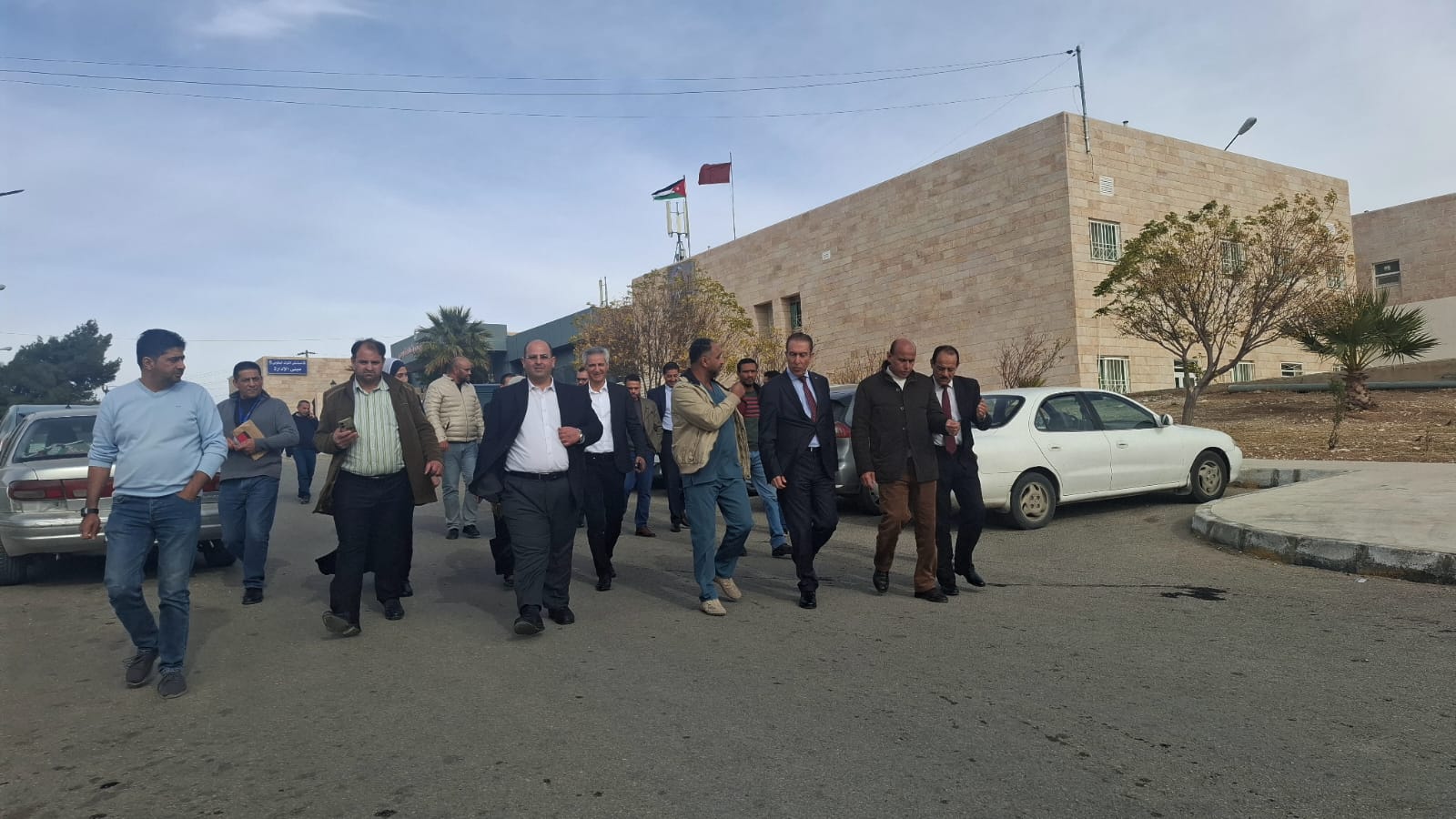 محافظ الكرك يفتتح عيادات الجلدية والتناسلية في مستشفى الكرك الحكومي