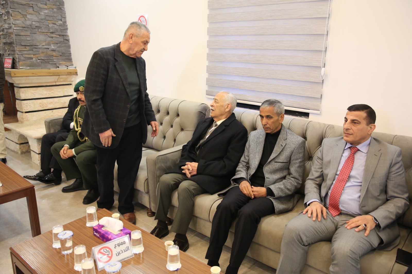 عاجل| مندوبا عن الملك وولي العهد.. العيسوي يعزي الدجاني والدباس والنسور