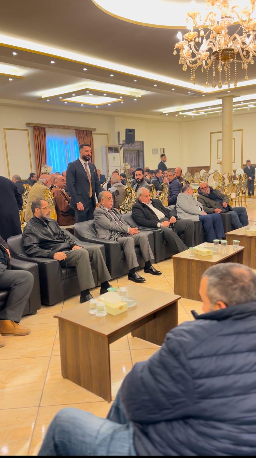 صورة حول : الحلايقة والغزاوي نسايب.. معالي محمد الحلايقة طلب وسعادة علي الغزاوي أعطى الحلايقة والغزاوي نسايب.. معالي محمد الحلايقة طلب وسعادة علي الغزاوي أعطى