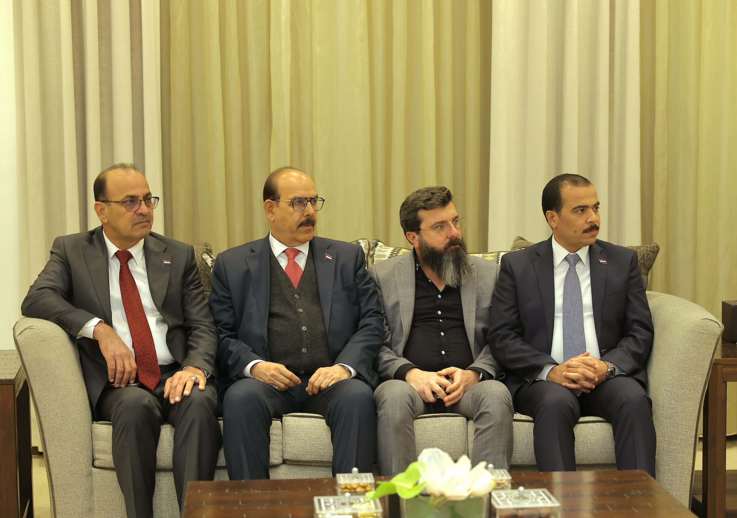 عاجل | الصفدي يستقبل رئيس مجلس النواب العراقي