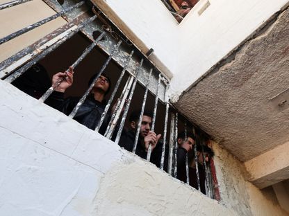 عاجل | وثائق جديدة تكشف مقتل ألف سوري في سجون الأسد