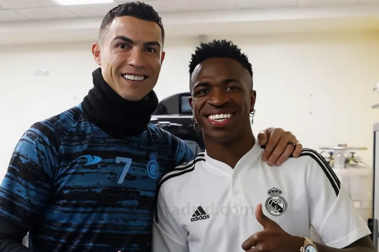 صورة حول : رونالدو: فينيسيوس الأحق بالكرة الذهبية 2024 رونالدو: فينيسيوس الأحق بالكرة الذهبية 2024