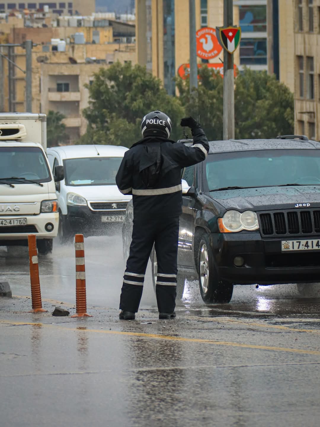 عاجل| صورة "الأمن العام" لعام 2024: لحظات من الإخلاص والتضحية في خدمة الوطن