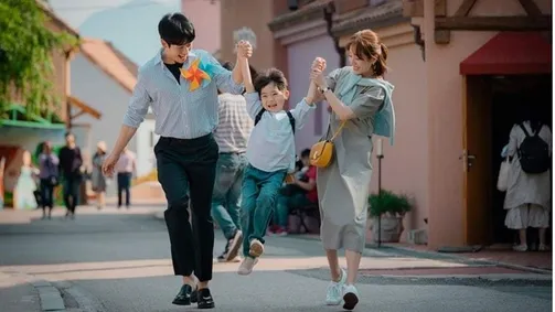 صورة حول : هل يمكن أن تُصبح المسلسلات الكورية علاجًا نفسيًا فعالًا؟ هل يمكن أن تُصبح المسلسلات الكورية علاجًا نفسيًا فعالًا؟