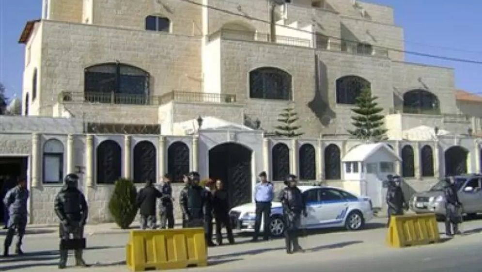 صورة حول : السفارة السورية في عمان :مع بزوغ فجر جديد تُكتب معه صفحة جديدة في تاريخ سوريا السفارة السورية في عمان :مع بزوغ فجر جديد تُكتب معه صفحة جديدة في تاريخ سوريا