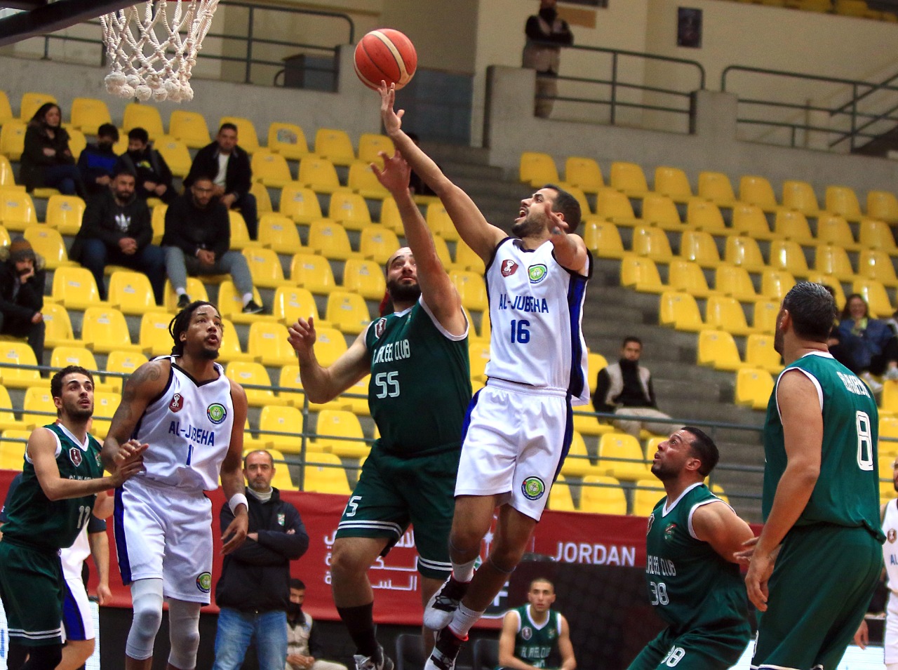 اتحاد عمان يواجه شباب بشرى والأشرفية يلتقي الجبيهة بدوري السلة 