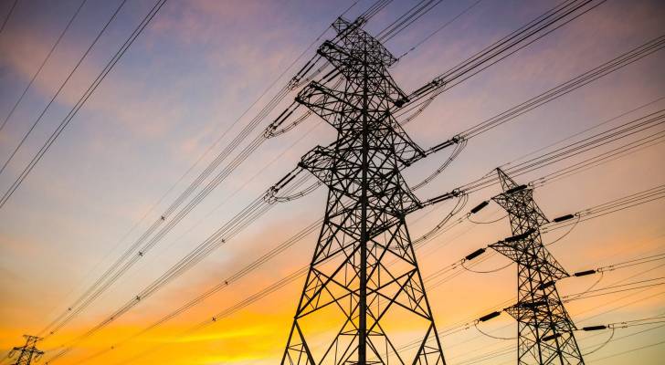 صورة حول : فصل الكهرباء عن مناطق واسعة في الاردن ( اسماء) فصل الكهرباء عن مناطق واسعة في الاردن ( اسماء)