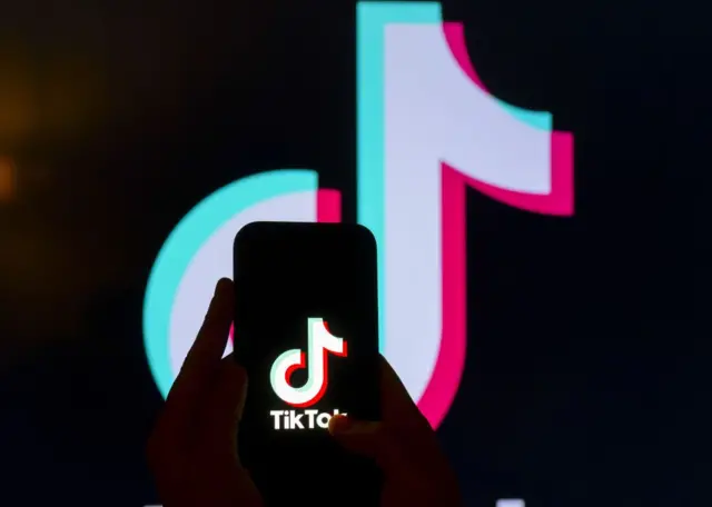 عاجل|| عطل مفاجئ في "تيك توك" يفتح الباب أمام تساؤلات عن مستقبل الحظر في الأردن