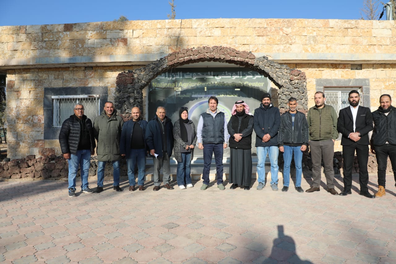 مدير البحوث الزراعية يتفقد محطة الخالدية لدعم الزراعة الملحية