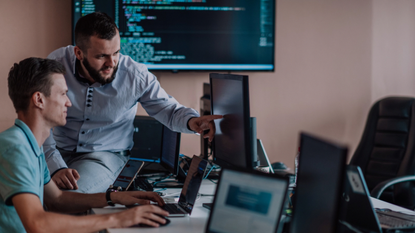 عاجل :: لـ طلاب التوجيهي - 15 وظيفة ستغير مستقبلك - هل أنت مستعد لاختيار التخصص الصحيح؟