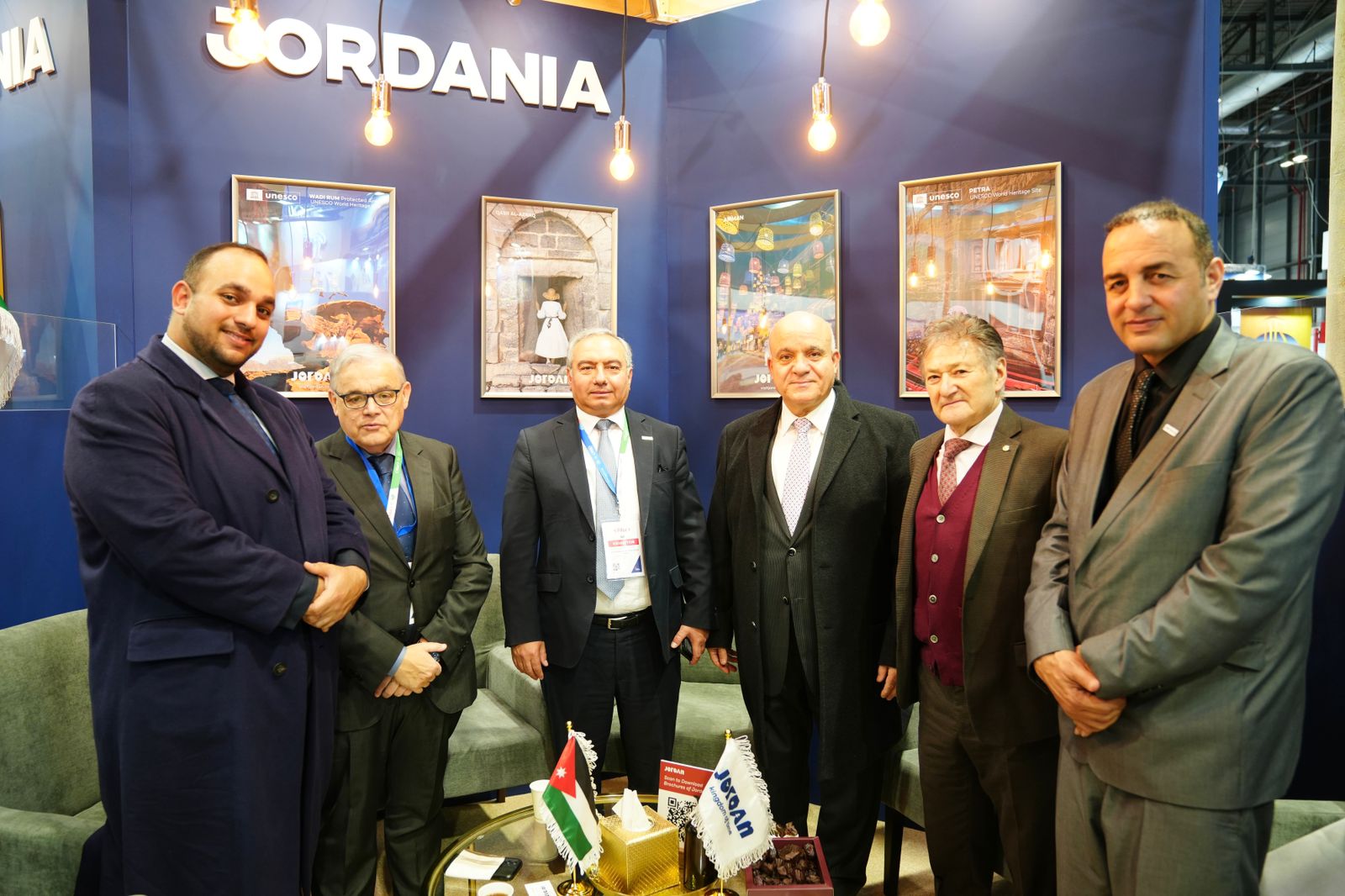 صورة حول : سلطة إقليم البترا تحلق في معرض FITUR 2025 في العاصمة الإسبانية مدريد سلطة إقليم البترا تحلق في معرض FITUR 2025 في العاصمة الإسبانية مدريد