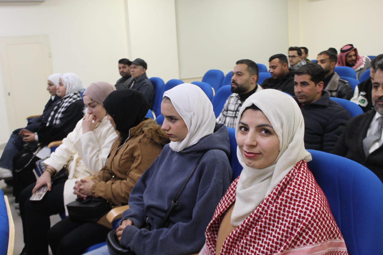صورة حول : الكلية الجامعية الوطنية للتكنولوجيا بالتعاون مع لجنة خدمات ام نوارة تحتفل بميلاد جلالة الملك الكلية الجامعية الوطنية للتكنولوجيا بالتعاون مع لجنة خدمات ام نوارة تحتفل بميلاد جلالة الملك