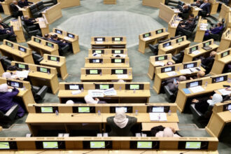 العمل النيابية: بعض مواد مشروع قانون العمل لم تحقق التوازن المطلوب