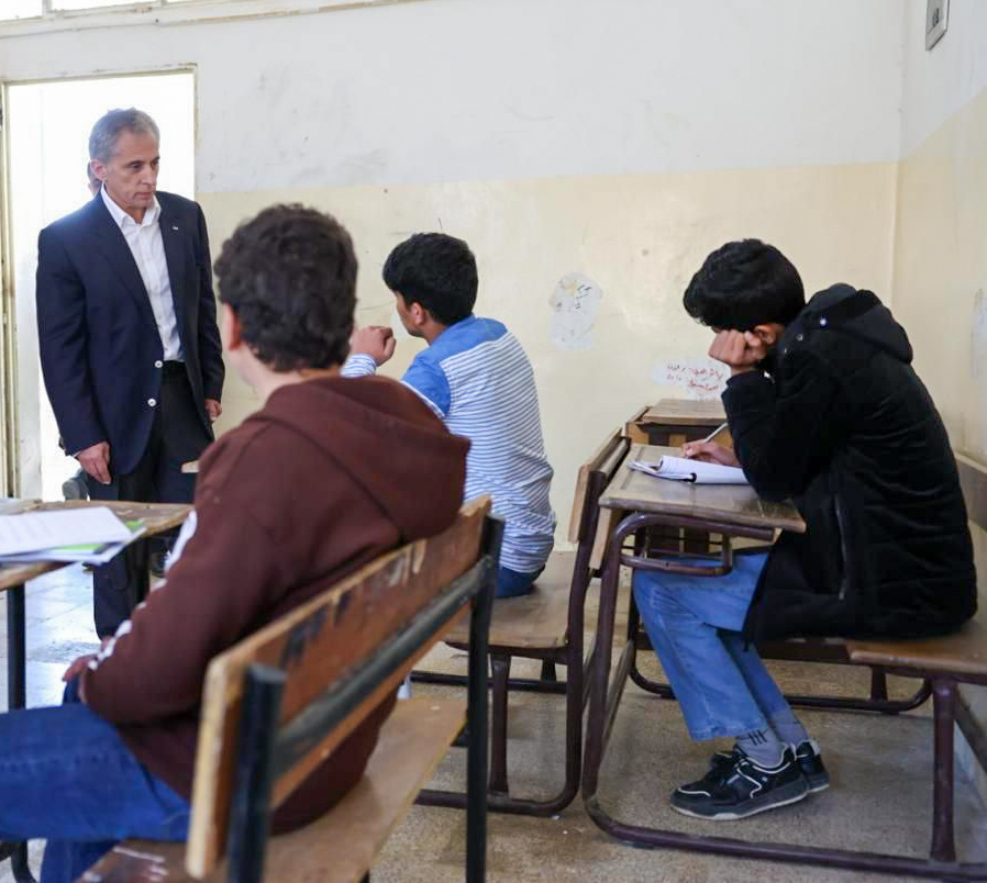 حسان يتفقد مدرسة مغاير مهنا ويوجه بصيانة شاملة