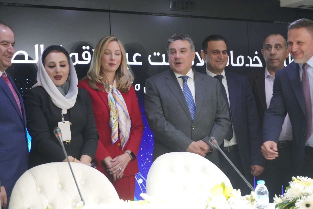 صورة حول : "ستارلينك" تطلق رسميًا الإنترنت الفضائي في الأردن "ستارلينك" تطلق رسميًا الإنترنت الفضائي في الأردن