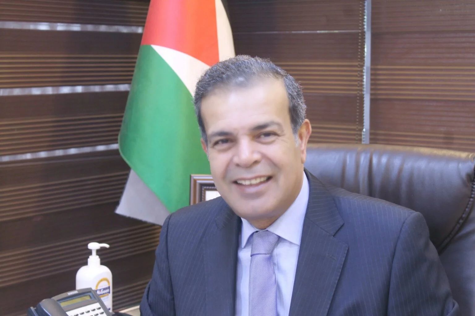 صورة حول : المحامي خلدون النسور يخوض انتخابات نقابة المحامين ببرنامج واضح – تفاصيل المحامي خلدون النسور يخوض انتخابات نقابة المحامين ببرنامج واضح – تفاصيل