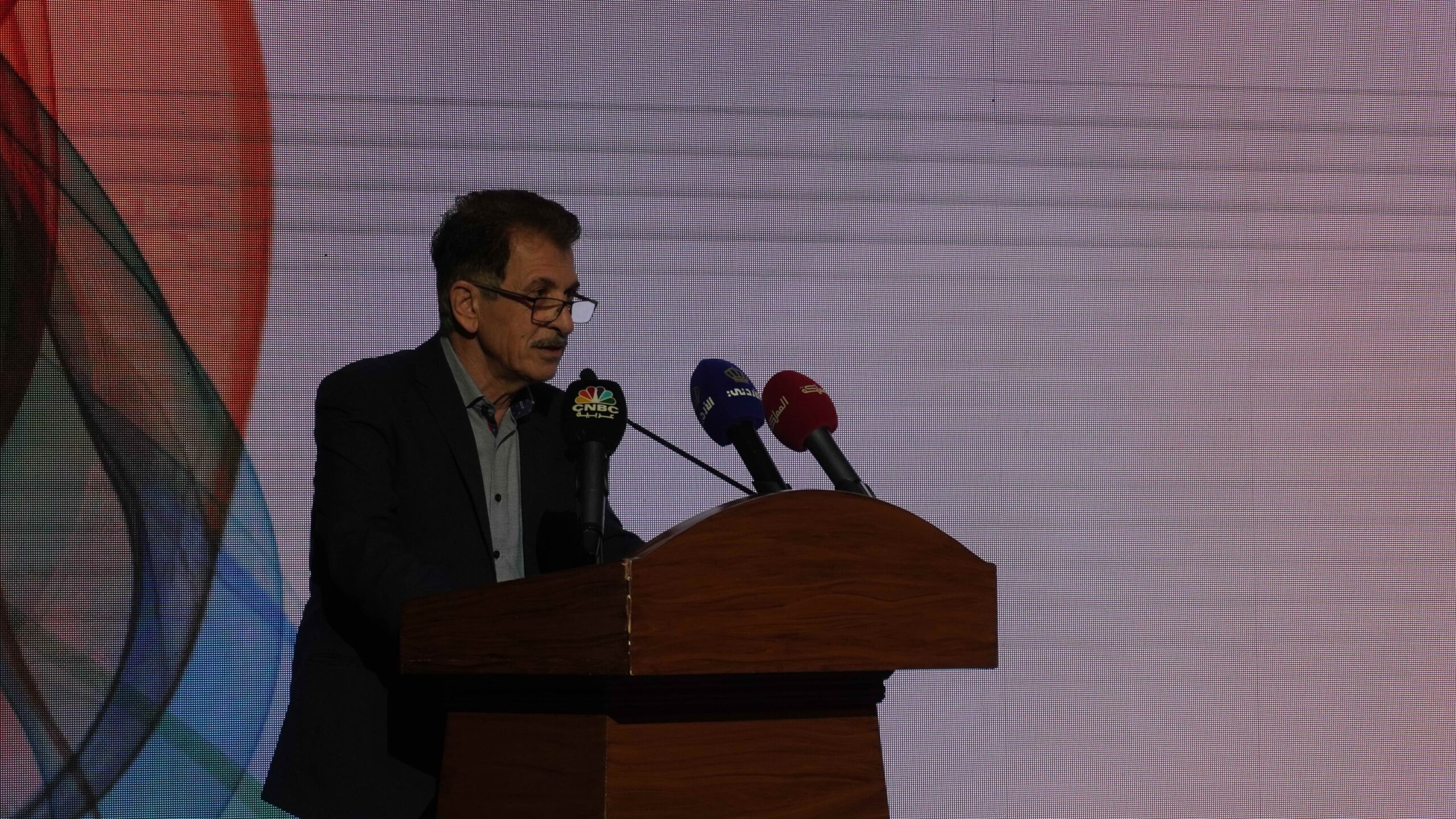 صورة حول : جوبترول وغاز الأردن يوقعان اتفاقية استراتيجية لتأسيس الشركة الوطنية المتطورة للغاز الطبيعي "وطني" لتعزيز استدامة الطاقة في الأردن جوبترول وغاز الأردن يوقعان اتفاقية استراتيجية لتأسيس الشركة الوطنية المتطورة للغاز الطبيعي "وطني" لتعزيز استدامة الطاقة في الأردن