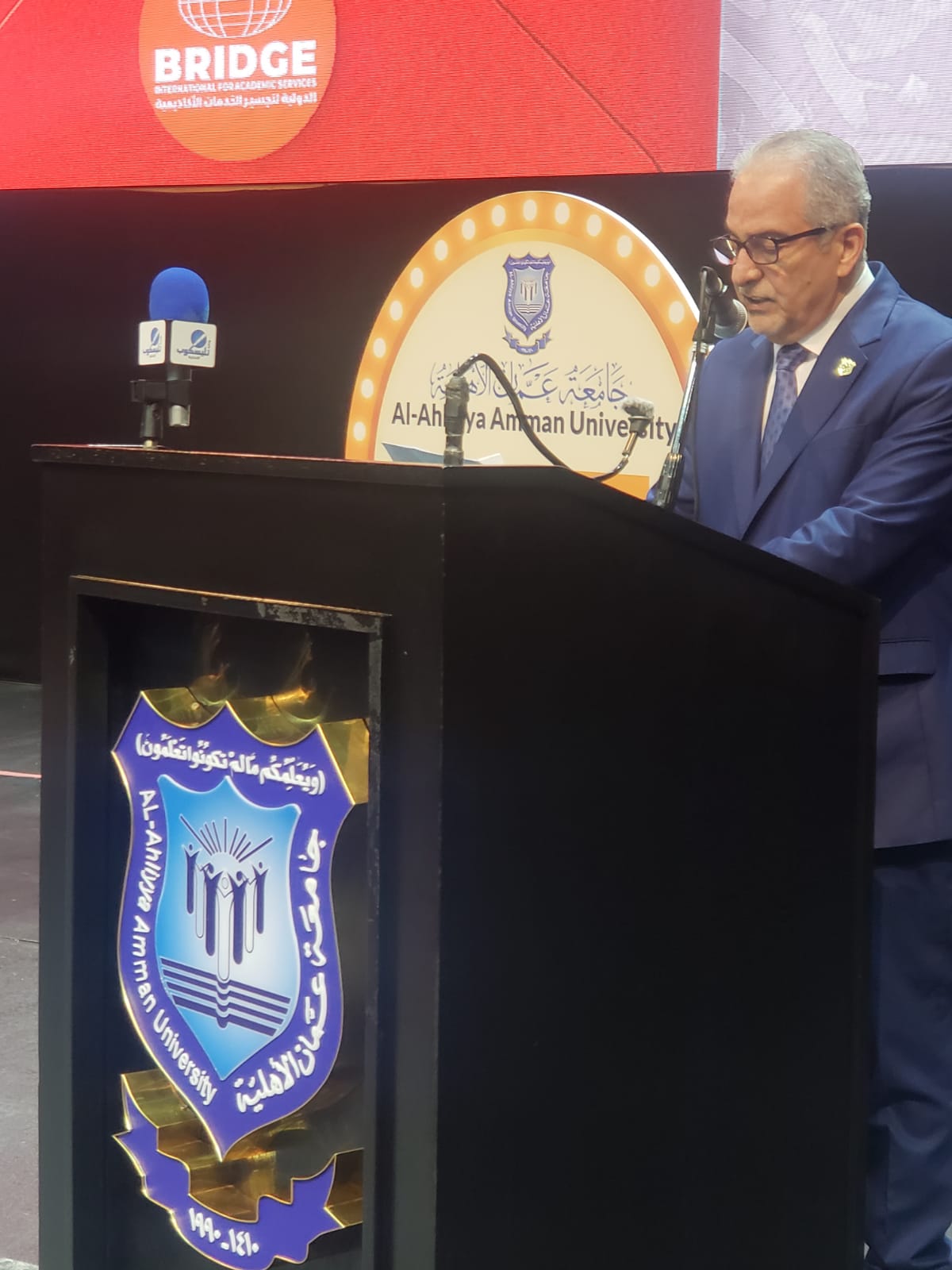 بالصور .. د.ماهرالحوراني يرعى افتتاح معرض "بريدج" للجامعات الدولية في عمان الأهلية