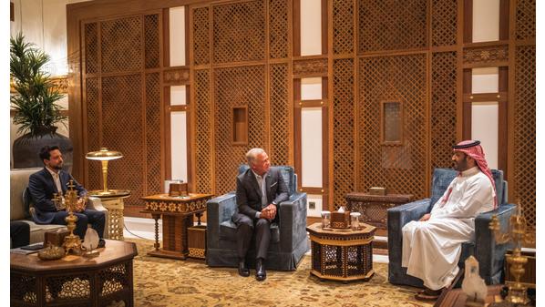 صورة حول : الملك وولي العهد السعودي يعقدان لقاء في جدة الملك وولي العهد السعودي يعقدان لقاء في جدة